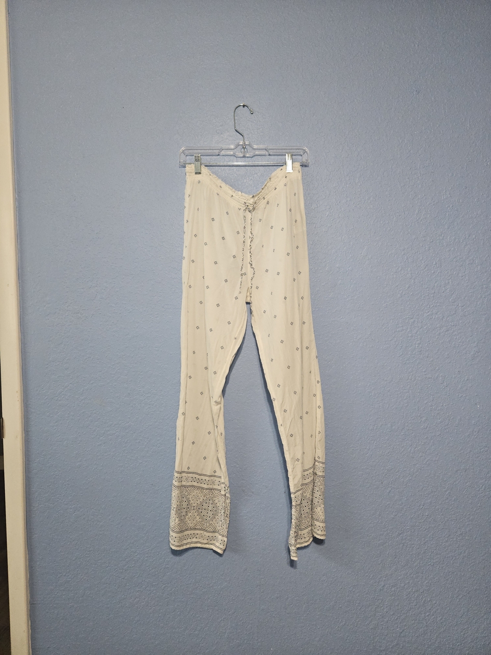 White Boho Wide-Leg Lounge Pants with Print